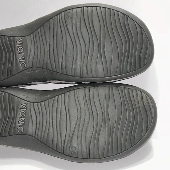 Vionic Clair Mules Sandals Womens 8 Slip On Gray Suede Flat Arch Support Comfort - Picture 14 of 16